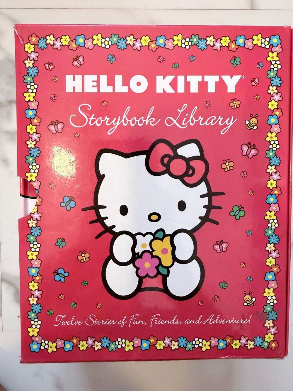Hello Kitty Mini Storybook Box Set - Picture 4 of 9